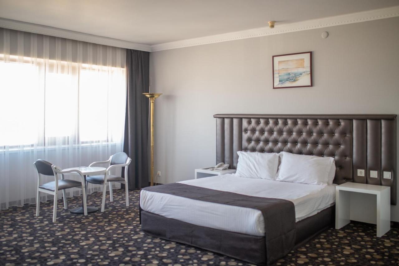 Hotel Eken Prestige Bandirma Exterior photo