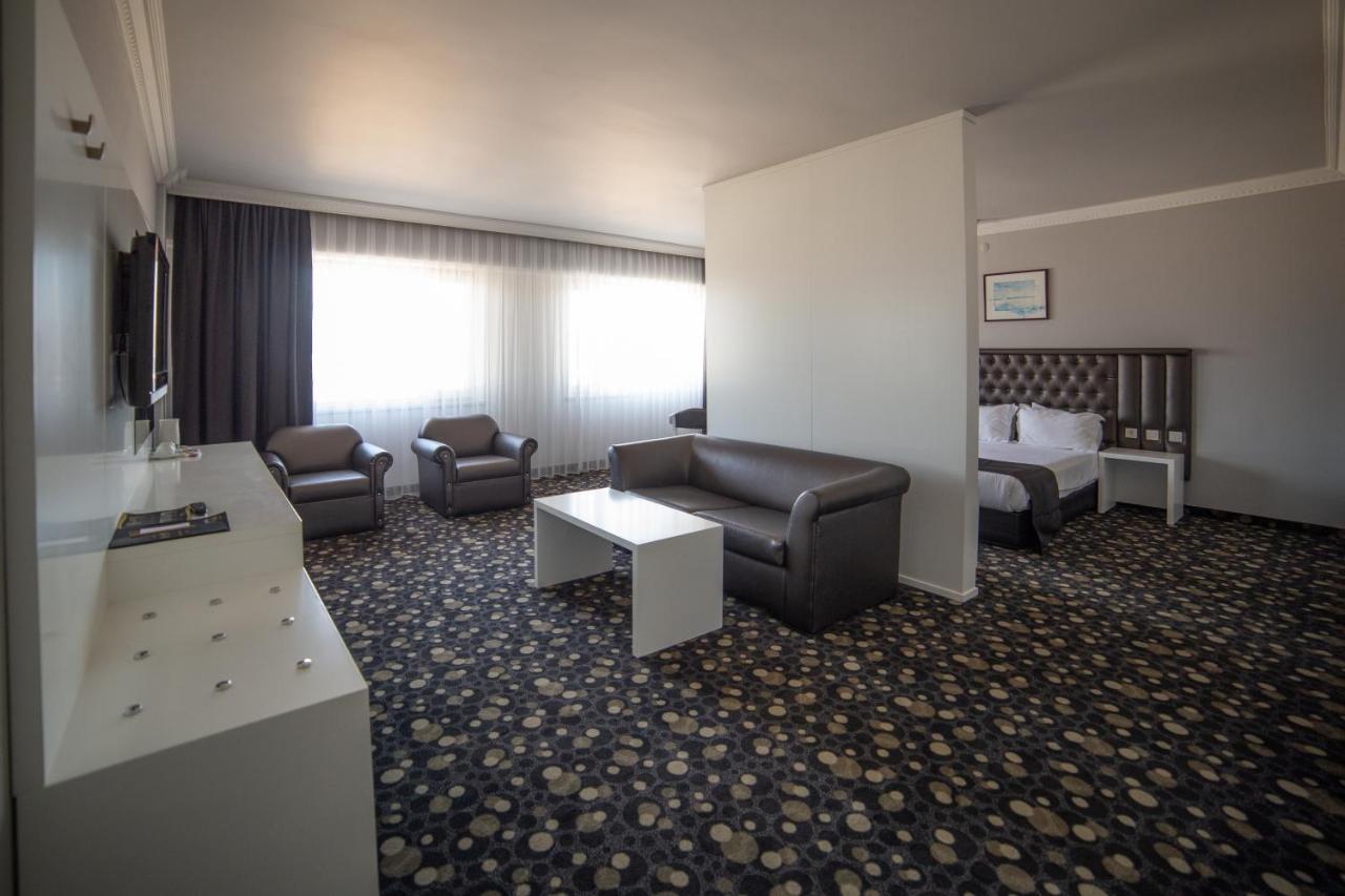 Hotel Eken Prestige Bandirma Exterior photo